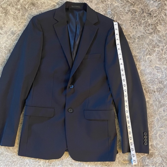 Calvin Klein men’s suit jacket in black, size 38R, wool-Laine and spandex - Picture 5 of 10